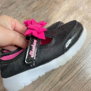 Sketchers Mary Jane sneakers, size 8